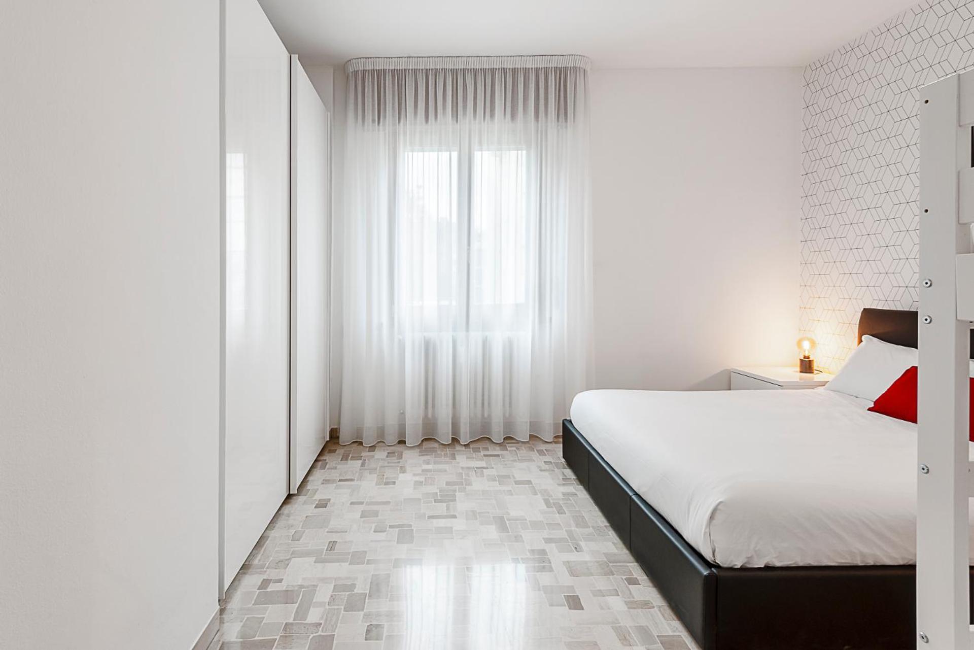 Stayeasy Staro5 - 5 Minutes To Udine Subway Apartamento